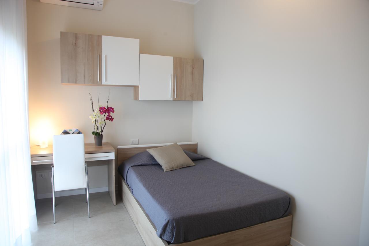 אפרטהוטל ססטו סן ג'ובני Residenze Italia מראה חיצוני תמונה