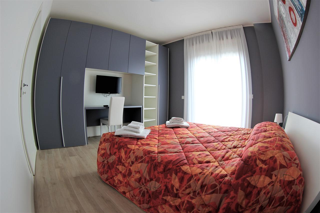 אפרטהוטל ססטו סן ג'ובני Residenze Italia מראה חיצוני תמונה