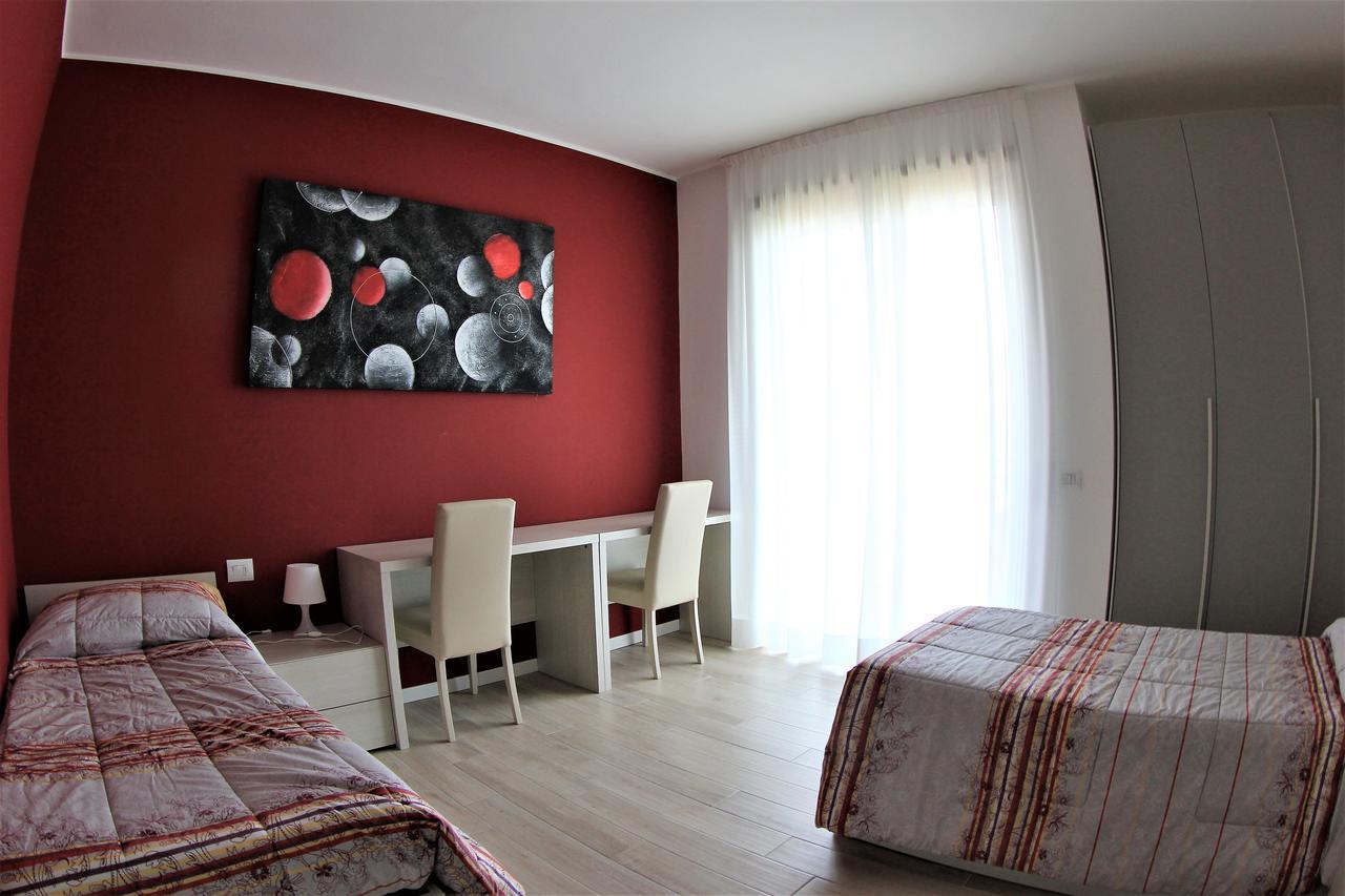 אפרטהוטל ססטו סן ג'ובני Residenze Italia מראה חיצוני תמונה